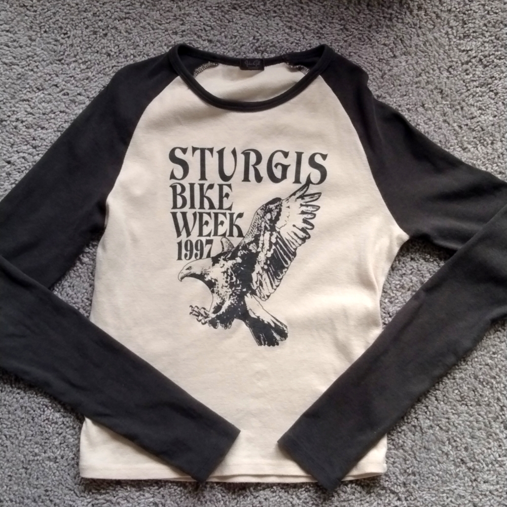 Long sleeve shirt